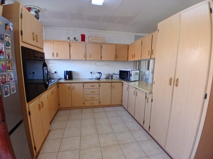 3 Bedroom Property for Sale in Fleurdal Free State